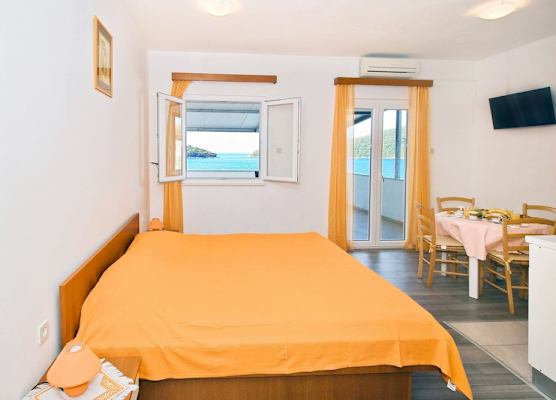 Apartments Ane 1