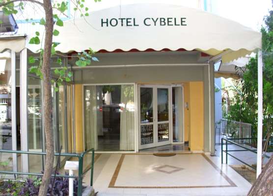 Hotel Cybele Pefki 1
