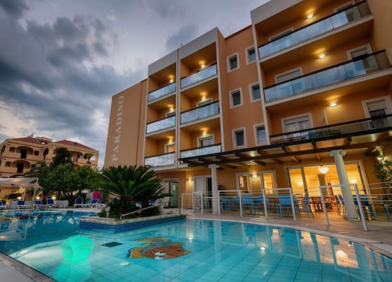 Hotel Paradiso 1