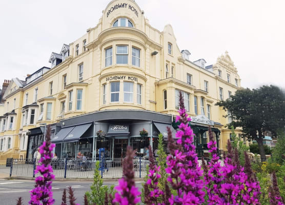 The Broadway Hotel 1