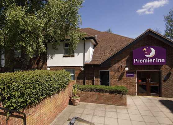 Premier Inn Hagley 1