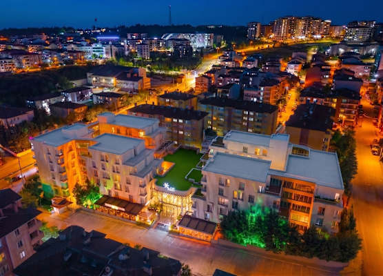 Alan Suites 1