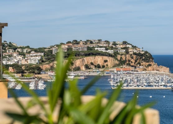 Hotel Montjoi by Brava Hoteles 1