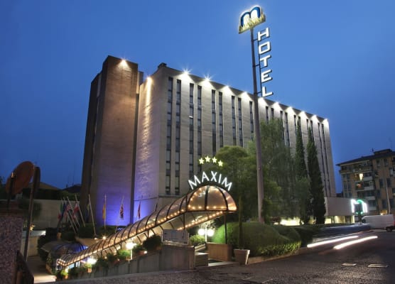 Hotel Maxim 1