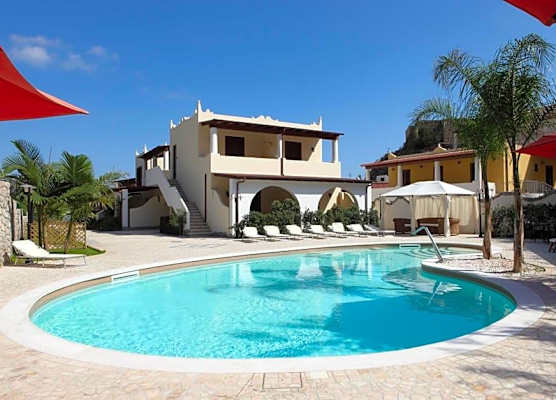 Hotel Borgo Eolie 1
