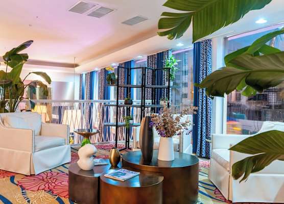 Catalina Hotel & Beach Club 1