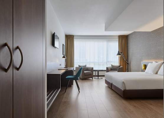 Theater Hotel 1