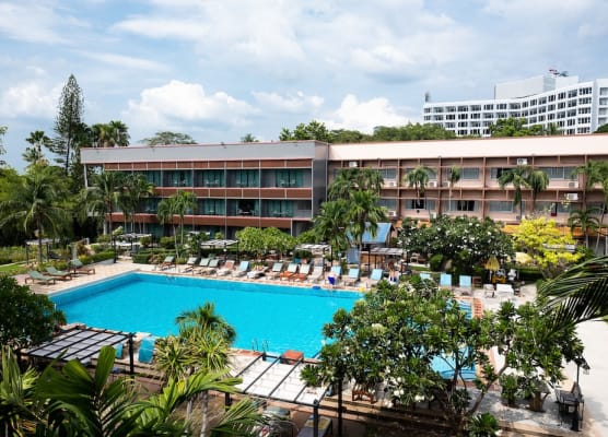 Basaya Beach Hotel & Resort 1