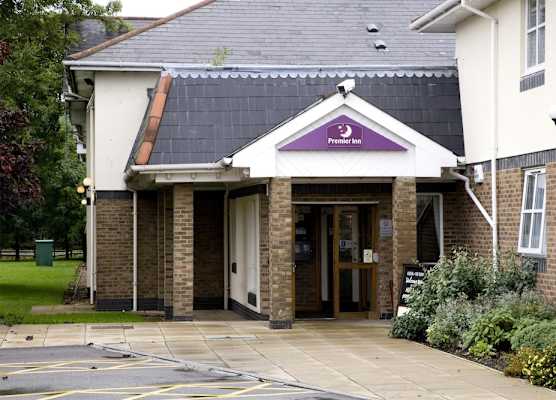 Premier Inn Lincoln - Canwick 1
