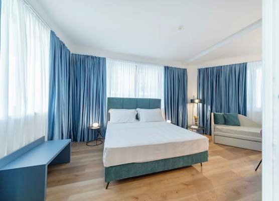 BISCARDI Hotel 1