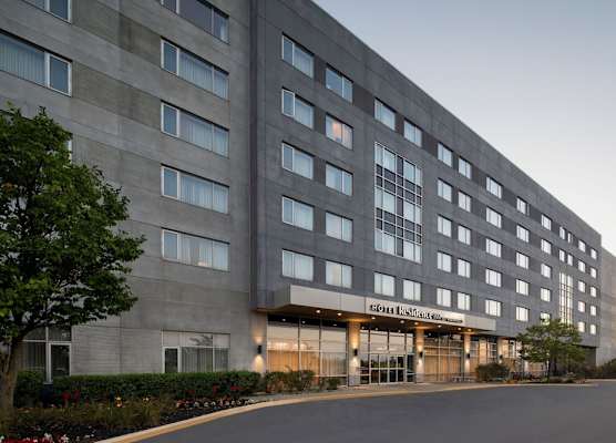 Residence Inn by Marriott Montreal Airport 1