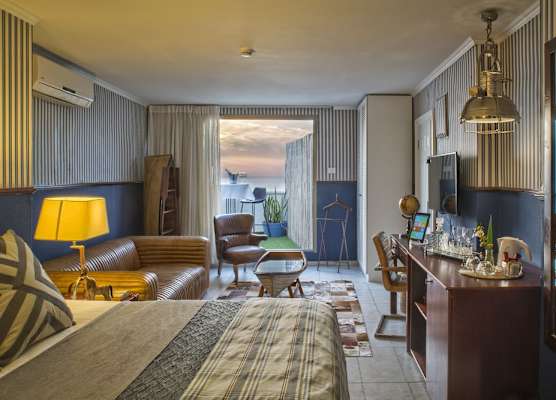 TLV Beach 88 Hotel And Spa 1