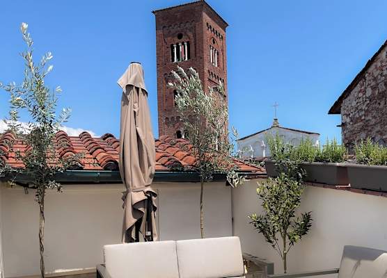 Lucca Old Town Apartment 1