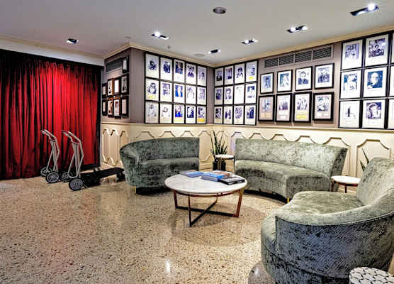 The Hollywood Franklin Hotel near Universal Studios 1
