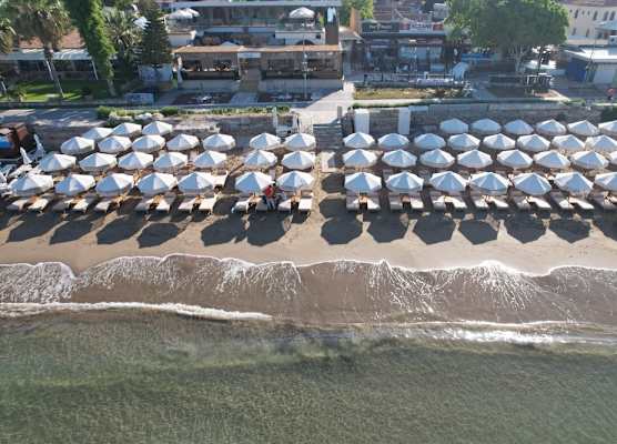 Kalia Beach Hotel Side 1