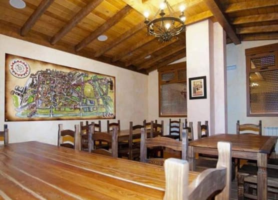 Albergue Santo Tomás de Canterbury - Hostel 1