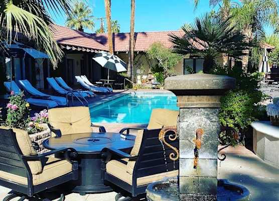 La Maison Hotel - Adults Only 1
