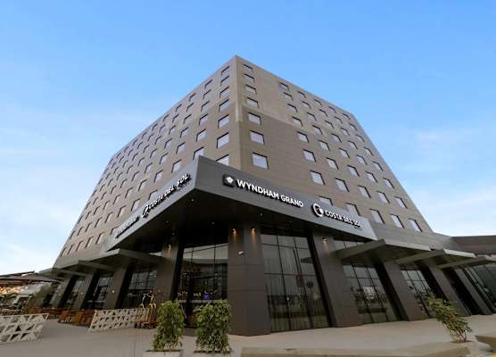 Wyndham Grand Costa Del Sol Lima Airport 1