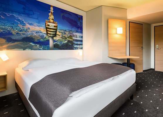 B&B Hotel Stuttgart-Airport/Messe 1