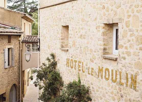 Le Moulin, Lourmarin, a Beaumier Hotel 1