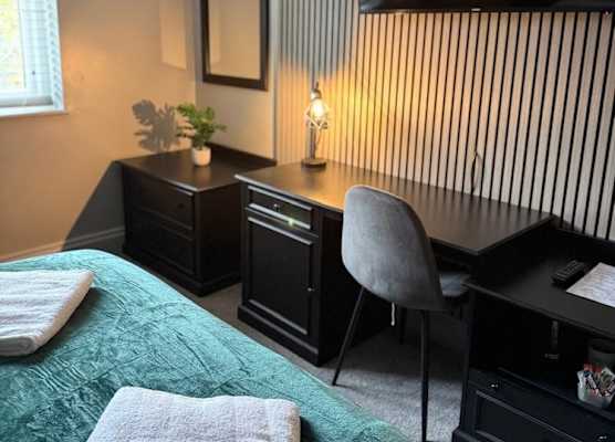 The Jacobean Hotel 1