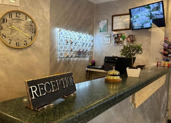 Hotel Clinton 1