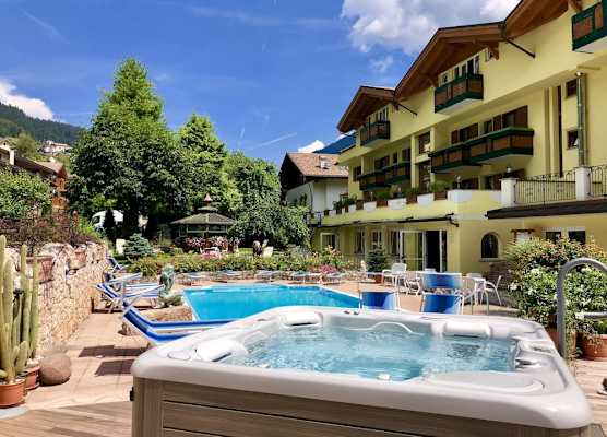 Alledolomiti Boutique Lake Hotel - Adults friendly 1