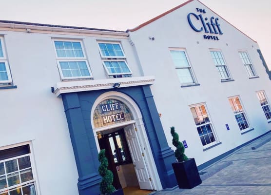 Cliff Hotel 1
