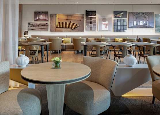 AC Hotel Diagonal L'Illa by Marriott 1