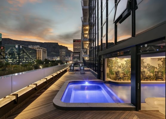 The Onyx Apartment Hotel by NEWMARK 1