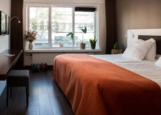 Hotel Emma 1