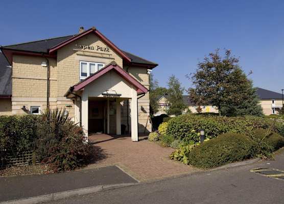 Premier Inn Chippenham 1