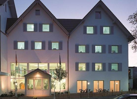 Hotel Zur Burg Sternberg 1