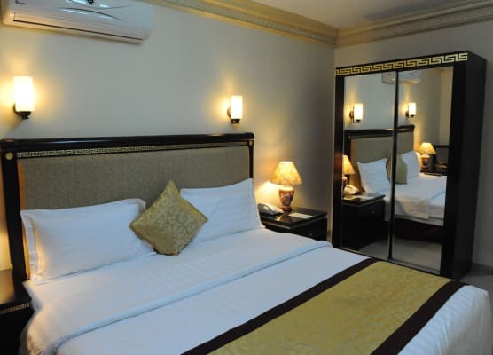 Cedar Hotel 1