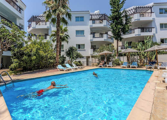 Artemis Cynthia Complex 1