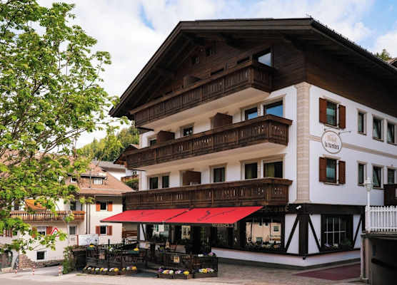 La Tambra - Residence - Central with Restaurant 1