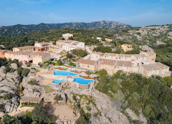 Borgo Smeraldo Villas 1