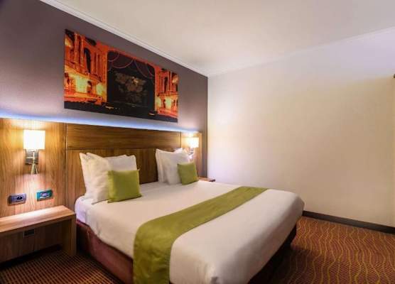 Hotel Opera 1