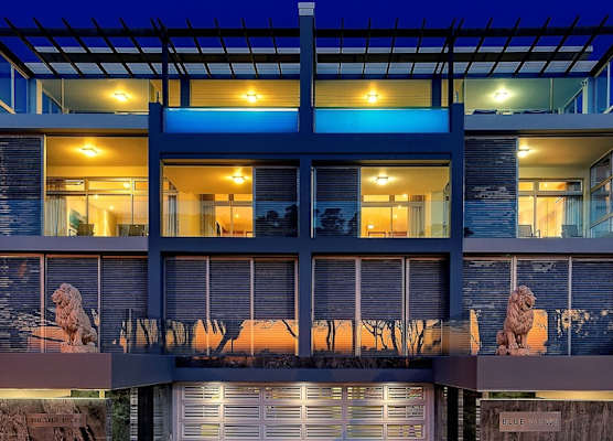 Blue Views Penthouse Beachfront Apartments 1
