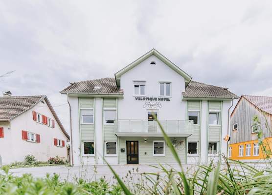 Velotique Hotel Angelika - Self-Check-in 1