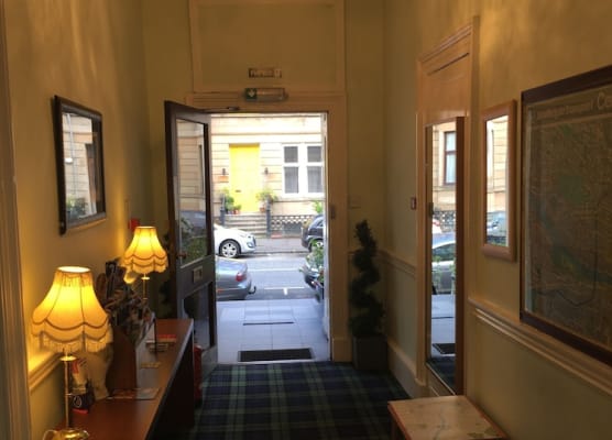 Smiths Hotel 1