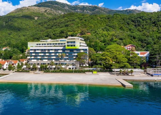 Carine Hotel Park 1