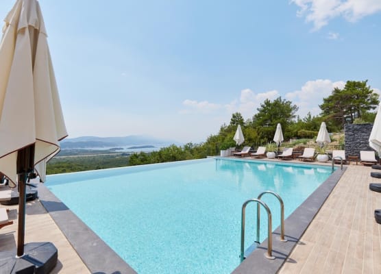 Bayview Hills Residences 1