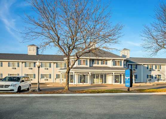 Rodeway Inn Grandville - Grand Rapids 1