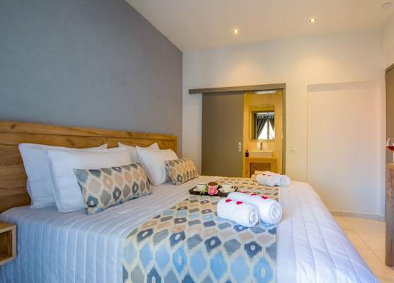 Linda Apartments Platanias 1