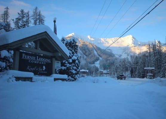 Timberline Lodges by Fernie Lodging Co 1
