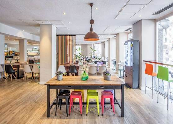 Hotel Madrid Gran Via 25 Affiliated by Melia 1