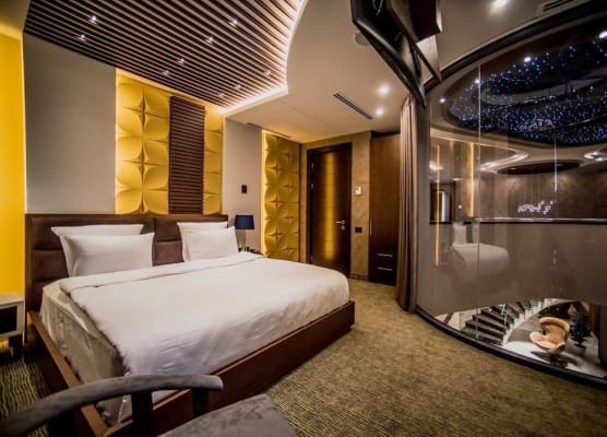 Aghababyan's Hotel 1