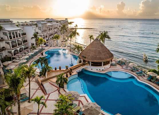 Wyndham Alltra Playa del Carmen Adults Only All Inclusive 1