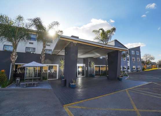 Inani Hotel Gallagher 1